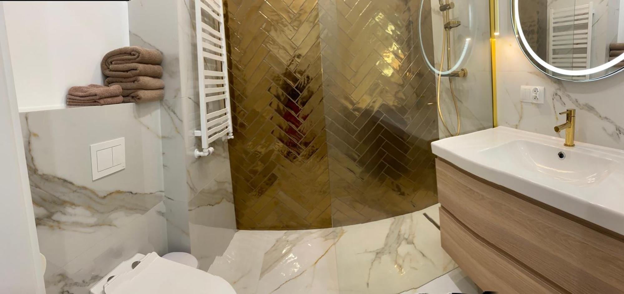 Apartamenty Hanza Tower Gold Szczecin Exteriör bild